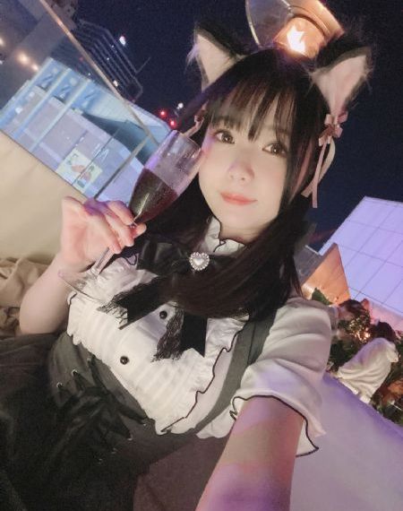 女仆在线观看