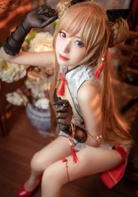 美女被男人扒开腿猛电视